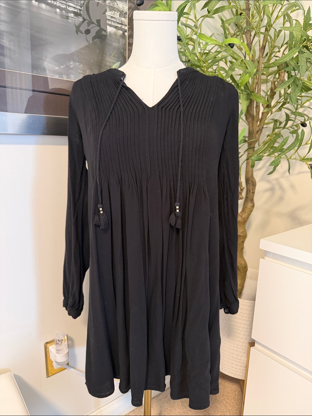 Old Navy Black Lined Pintuck Tassel Tie Tunic Dress XS